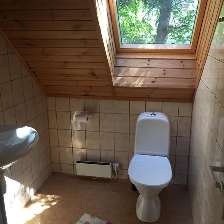 Laane Pansion Bed & Breakfast Käsmu