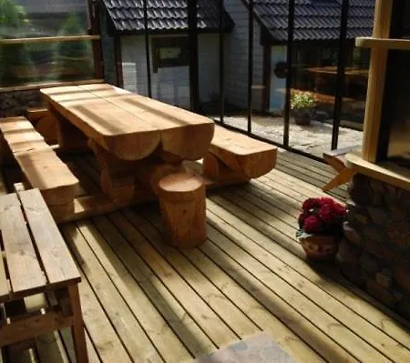 Laane Pansion Bed & Breakfast Käsmu