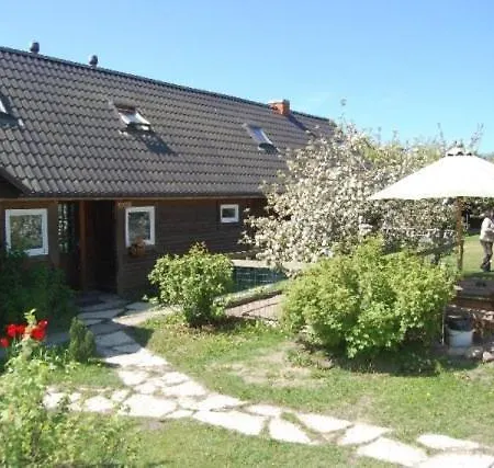Laane Pansion Bed & Breakfast