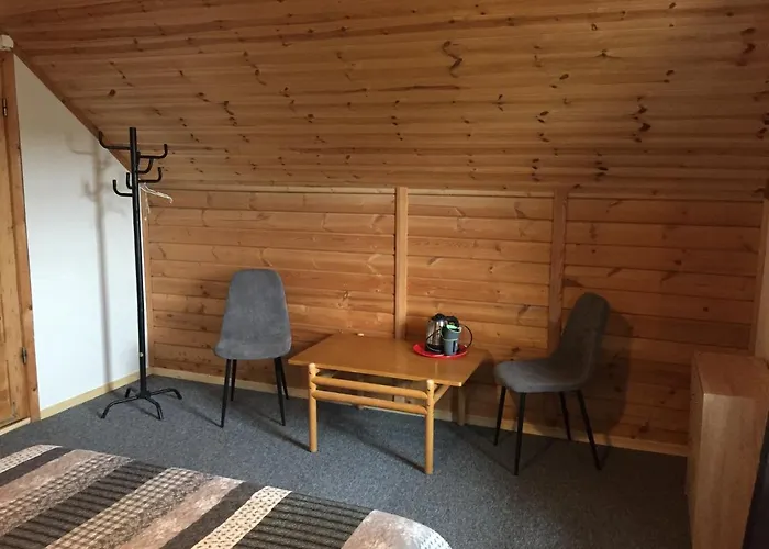 Laane Pansion Nocleg ze śniadaniem *