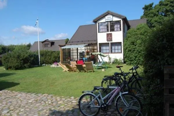 Laane Pansion Bed & Breakfast