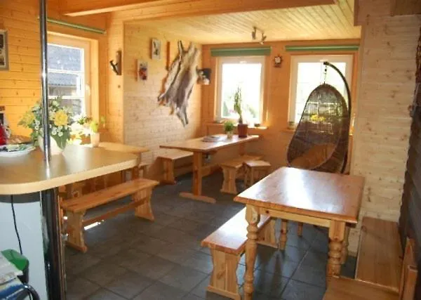 Nocleg ze śniadaniem Laane Pansion *